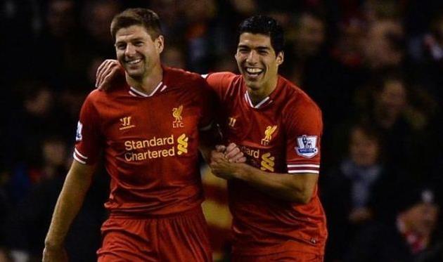 Стивен Джеррард и Луис Суарес, фото google.com