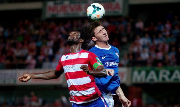 Диакате в борьбе с Ляпортом, фото getty images