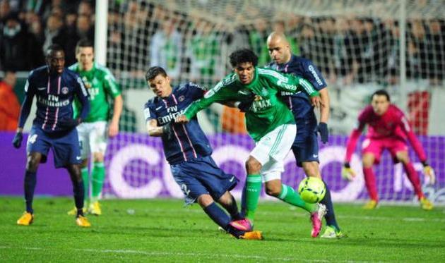 Брандао в игре с ПСЖ, getfootballnewsfrance.com