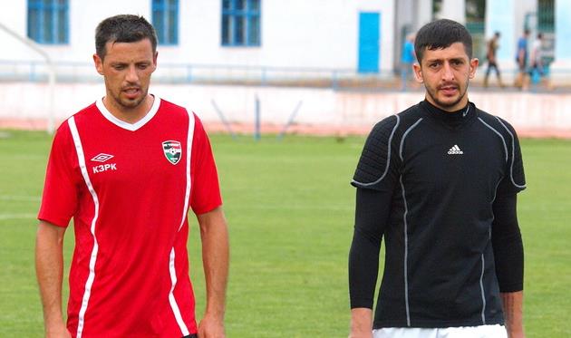 А.Бурдиян (слева) и Р.Зарубин, фото ФК Горняк
