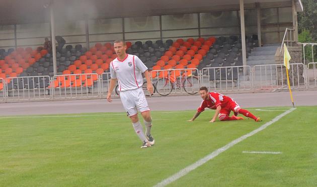 Сергей Алексанов (справа), fcgornyak.dp.ua