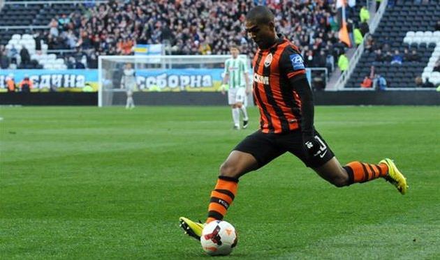 Дуглас Коста, фото М.Масловского, Football.ua