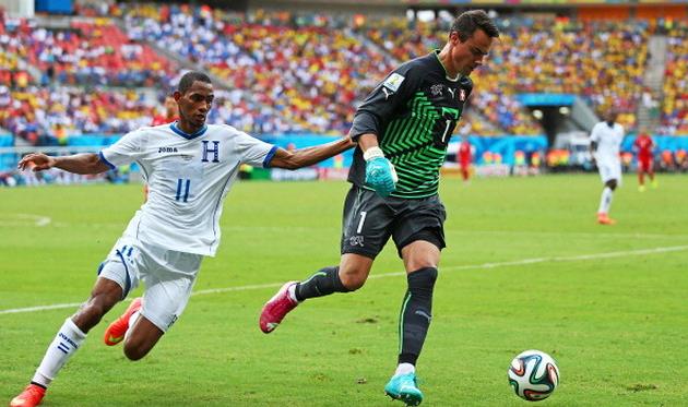 Джерри Бенгтсон против Диего Бенальо, Getty Images