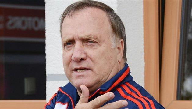 Дик Адвокаат, uefa.com