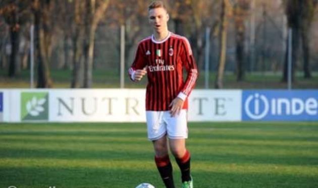 Зан Бенедичич, фото acmilan.com
