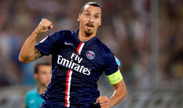 Златан, как всегда, в центре внимания. Фото Getty Images