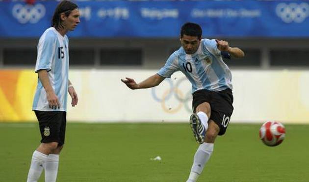 Месси и Рикельме, фото getty images