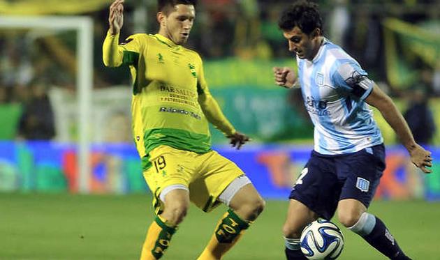 Диего Милито (справа), ole.com.ar