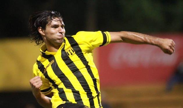 Хорхе Бенитес, hoy.com.py