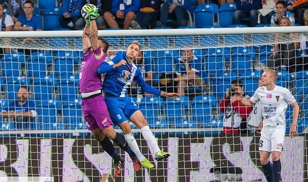 Лукаш Теодорчик (в центре), lechpoznan.pl