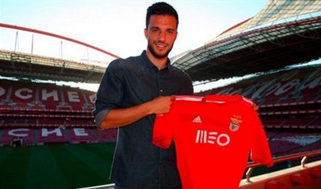 Андреас Самарис, dn.pt