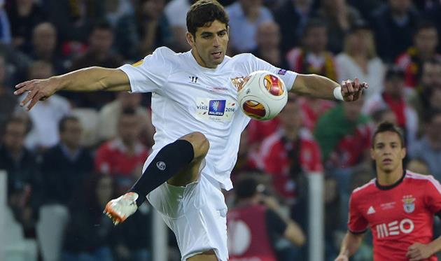 Фасио перебирается в Англию, фото caughtoffside.com