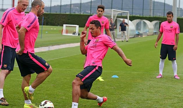 Адриано готов играть, Marca