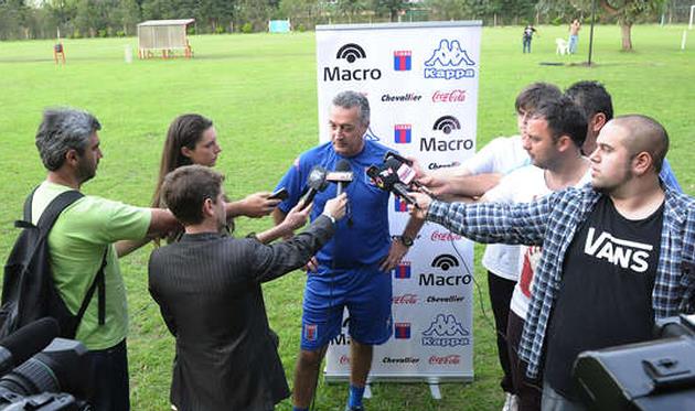 Густаво Альфаро, ole.com.ar