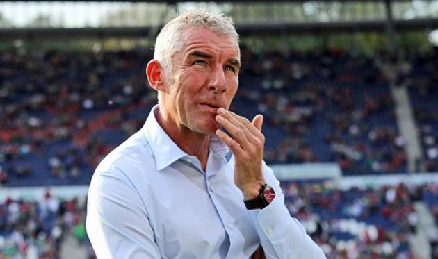 Мирко Сломка надолго в Гамбурге не задержался, фото imago