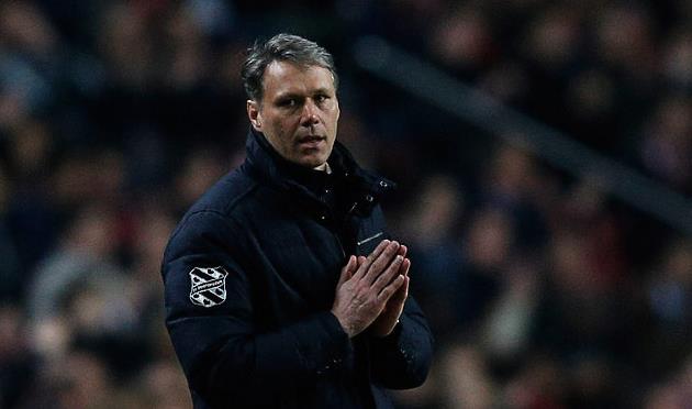 Марко ван Бастен, Skysports.com