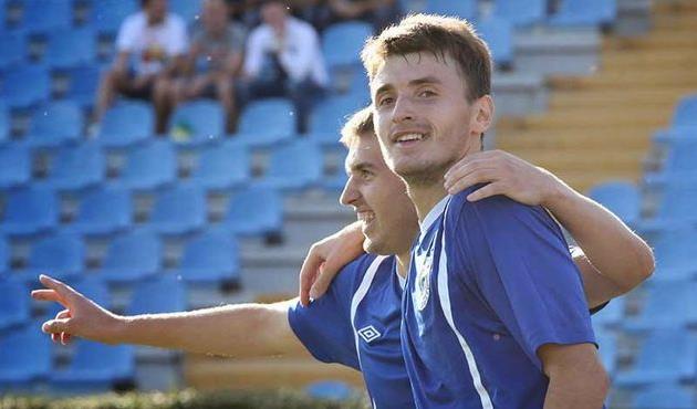 Сомов (справа): «Забивать - так сразу два!», фото А.Белоножко, niknews.mk.ua