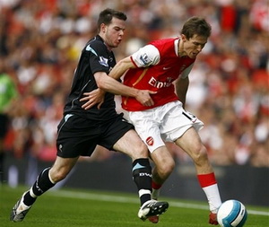 Глеб и Гатри, АР