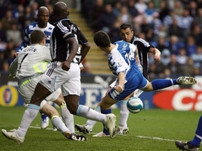 Шейн Лонг приносит 