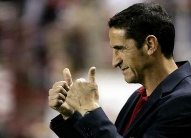 Браво, Маноло! фото Reuters