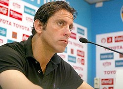 Кике Флорес