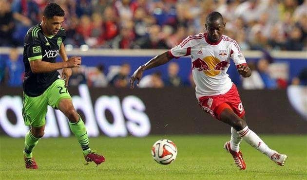 Брэдли Райт-Филлипс против Ламара Нигла, facebook.com/newyorkredbulls