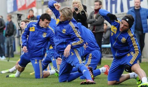Анатолий Тимощук (в центре), фото Football.ua