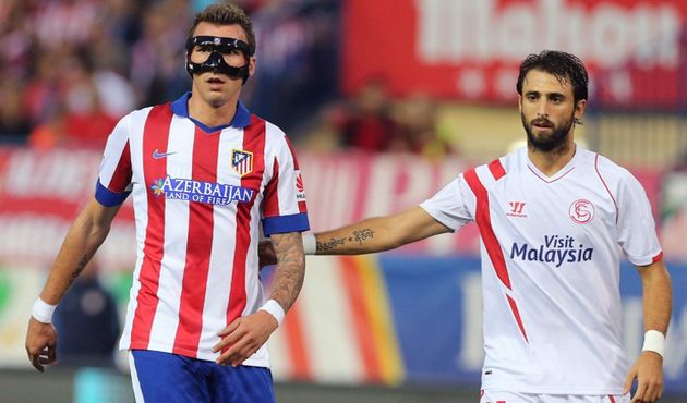 Манджукич и Пареха, AS