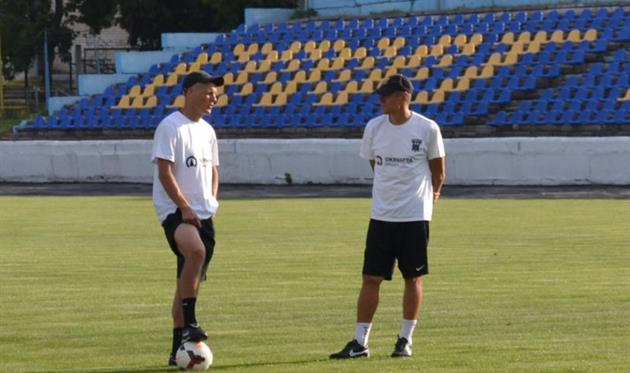 Фото fcnaftovyk.com.ua