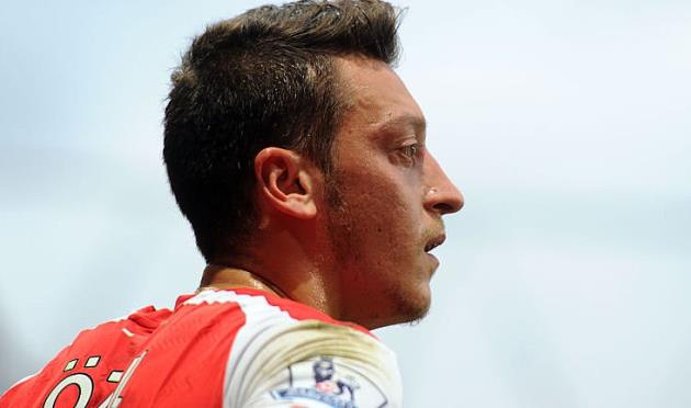 Месут Езил, Skysports.com