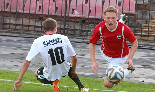 После «горняцкого дерби» комсомольчане впервые с лета вышли на второе место, фото fcgornyak.dp.ua