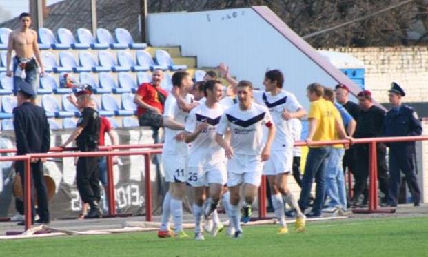 Фото fcnaftovyk.com.ua