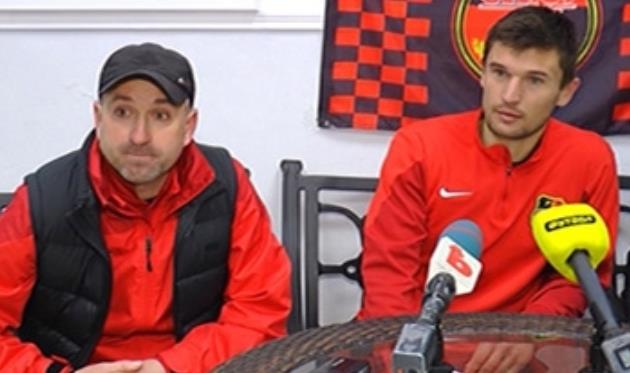 фото с пресс-конференции, gelios.ua