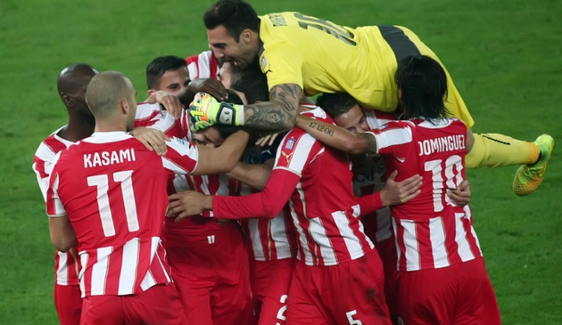 Радость игроков Олимпиакоса, olympiacos.org 