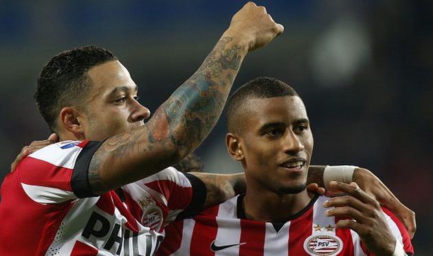 Депай (слева) разобрался с Ден Хаагом, Getty Images