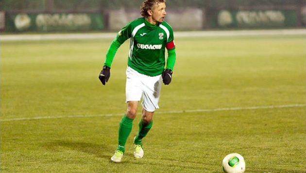 Легенду оболонского клуба Корнева одноклубники поздравили с днем рождения яркой победой и специальным поздравлением, фото О.Романовского, fcbrovar.obolon.ua