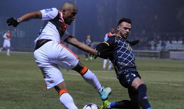 Металлург сотворил сенсацию в дерби, фото Ильи Хохлова, Football.ua