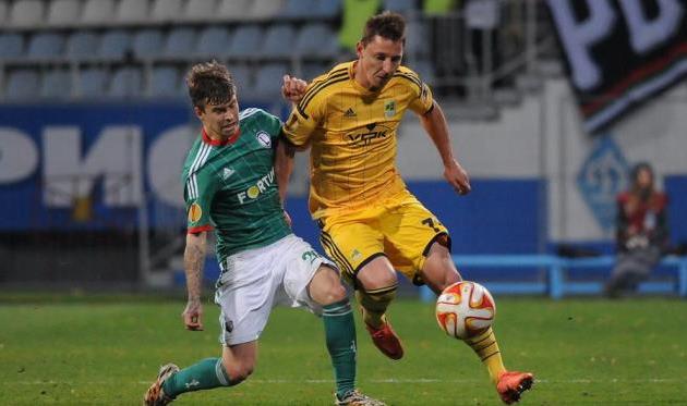 Василий Кобин (справа), фото football.ua