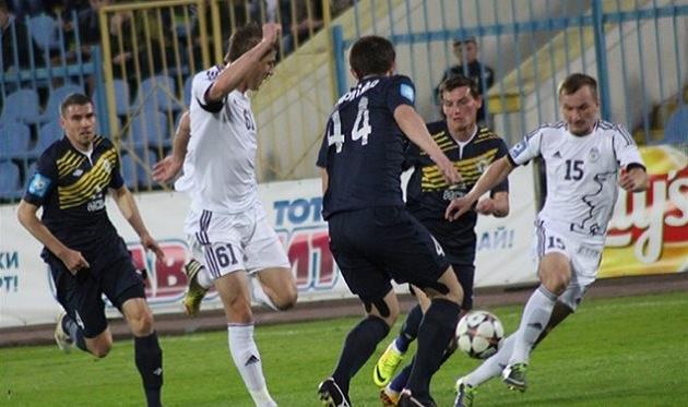 Фото fcgoverla.uz.ua