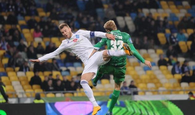 Пластун против Ярмоленко, фото Ильи Хохлова, Football.ua