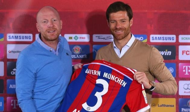 Хаби Алонсо футболка досталась бесплатно, AFP