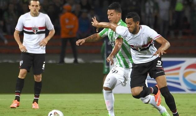 фото Luis Costa / AFP