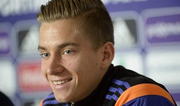 Деннис Прат, belgiumsoccer.be