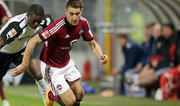 Якуб Сильвестр в матче с Ингольштадтом заработал гол+пас, фото getty images