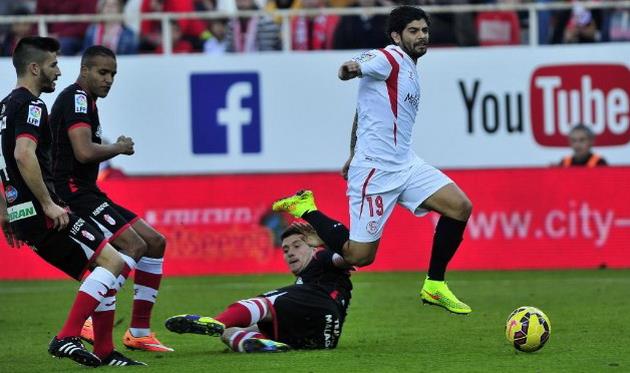 фото KIKO HURTADO