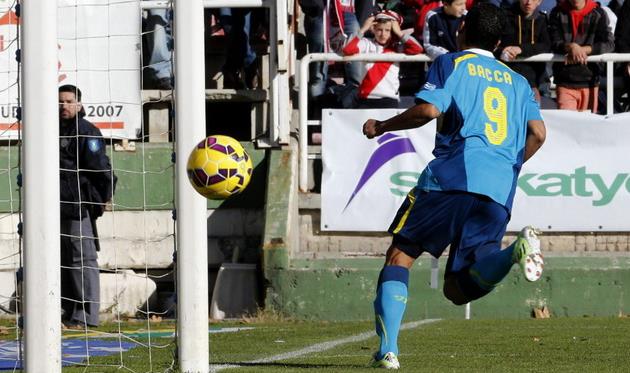 Бакка открывает счет, фото Chema Moya (EFE)