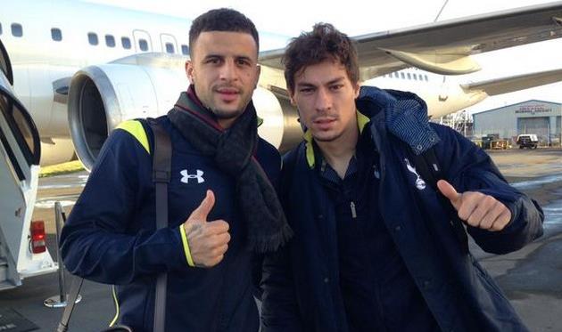 Кайл Уокер (слева), @SpursOfficial