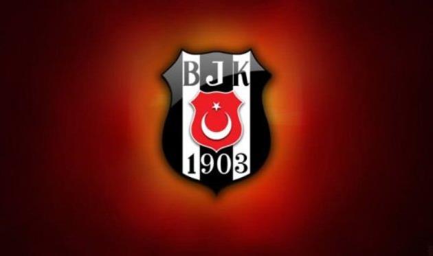 Бешикташ планирует усилить позицию правого защитника