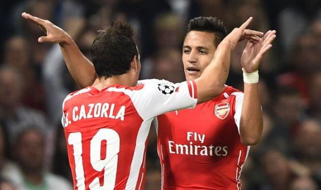 Санти Касорла и Алексис Санчес, фото getty images