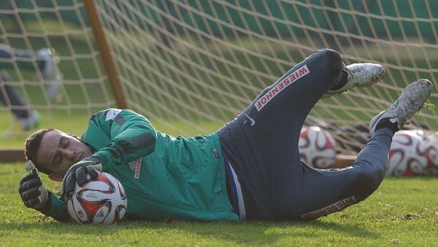 Рафаэль Вольф, werder.de